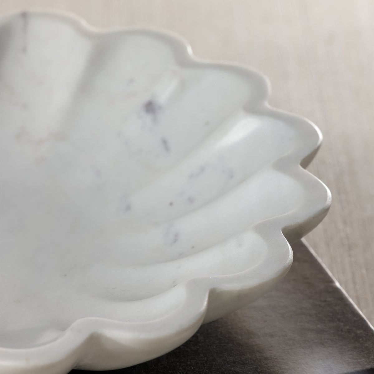 Zodax Scallop Flower Marble Bowl