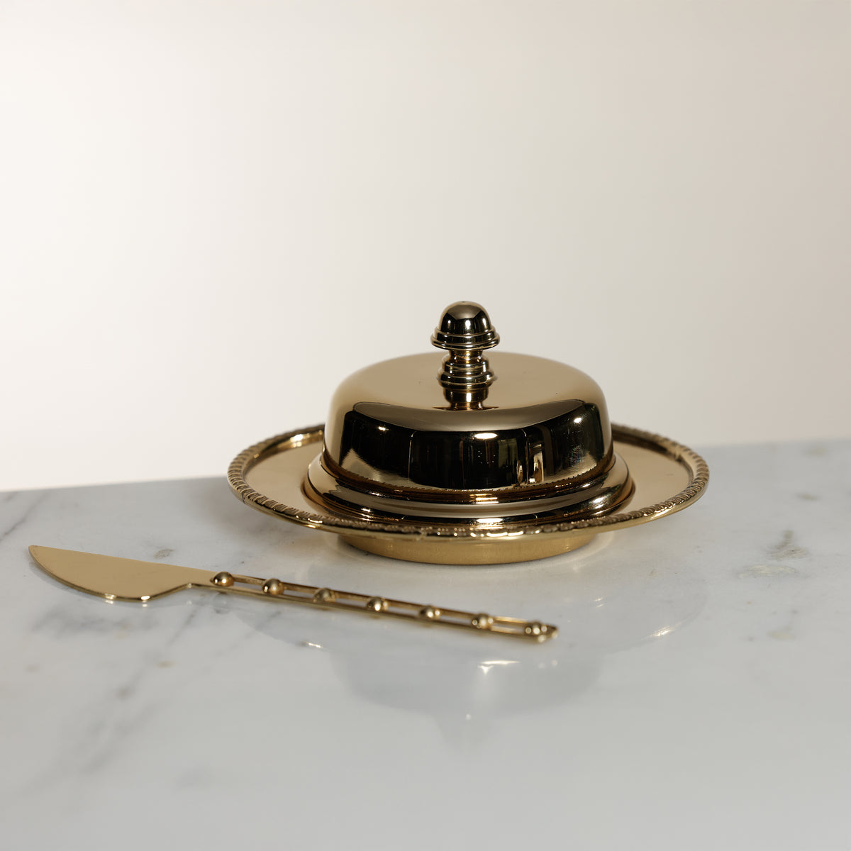 Zodax Parisian Butter Dish with Cover and Glass Insert - Gold