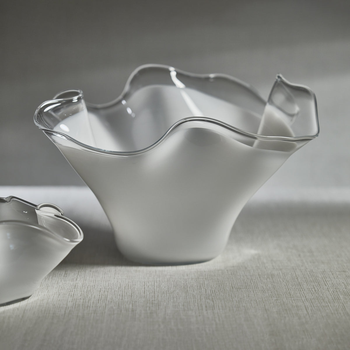 Zodax Vellerti 9.25 Tall Wave Glass Bowl, White