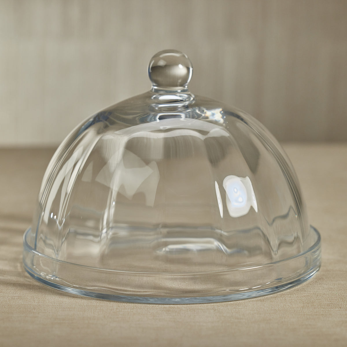 Zodax Aldgate Optic Pastry Glass Plate with Cloche, Small