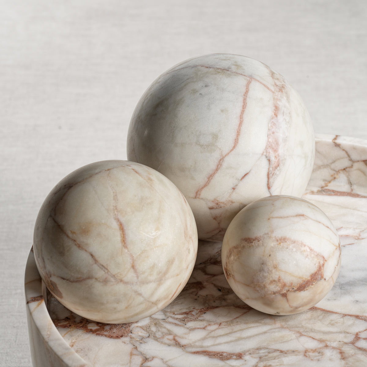 Zodax Rezi Matt Marble Fill Ball, Small
