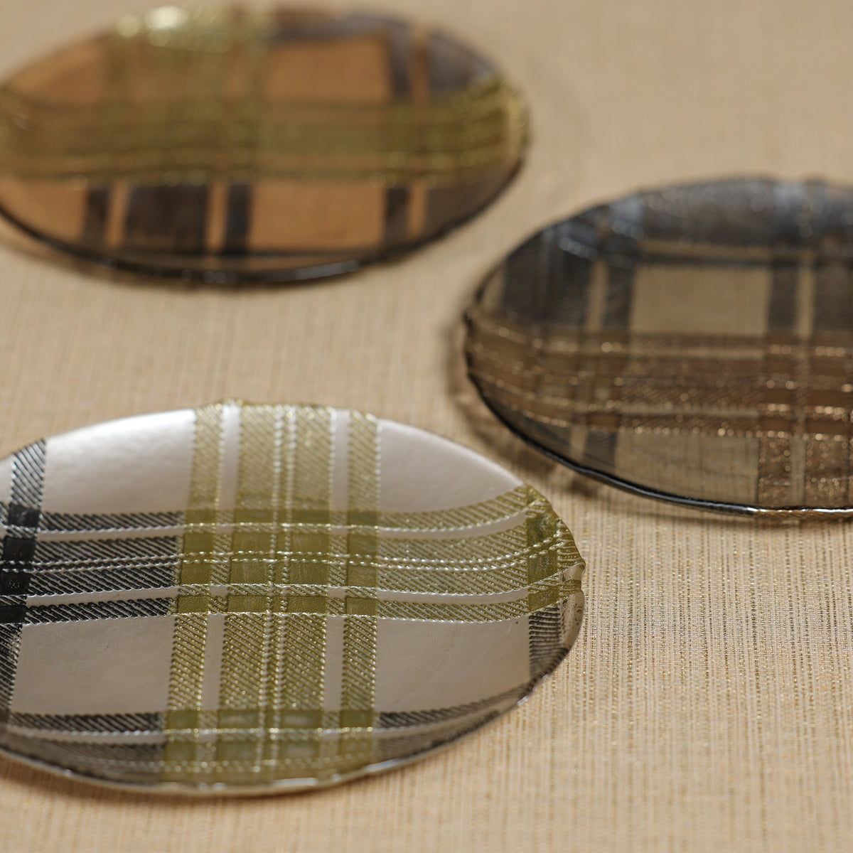 Zodax Plaid Patterned Glass Dessert Plates, 3-Piece Assorted Set