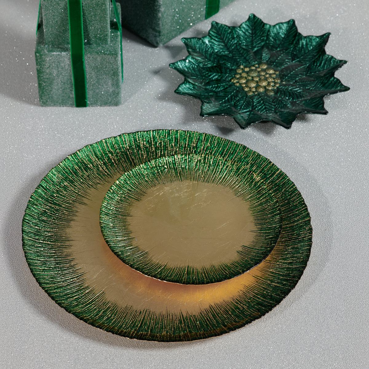 Zodax Celestial Rim Glass Dinner Plates, Set of 6, Gold & Green