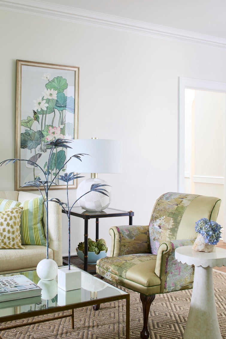 Chelsea House Valencia Lamp