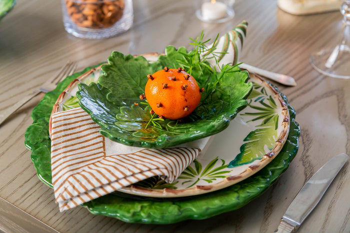 Abigails Compagnia Dinner Plate, Green Leaves w/ Bamboo, Large, Set of 4