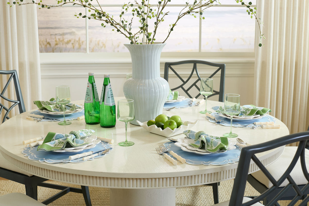 Villa & House Amoy Vase, Cool White