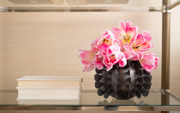 Villa & House Andorra Vase, Bronze