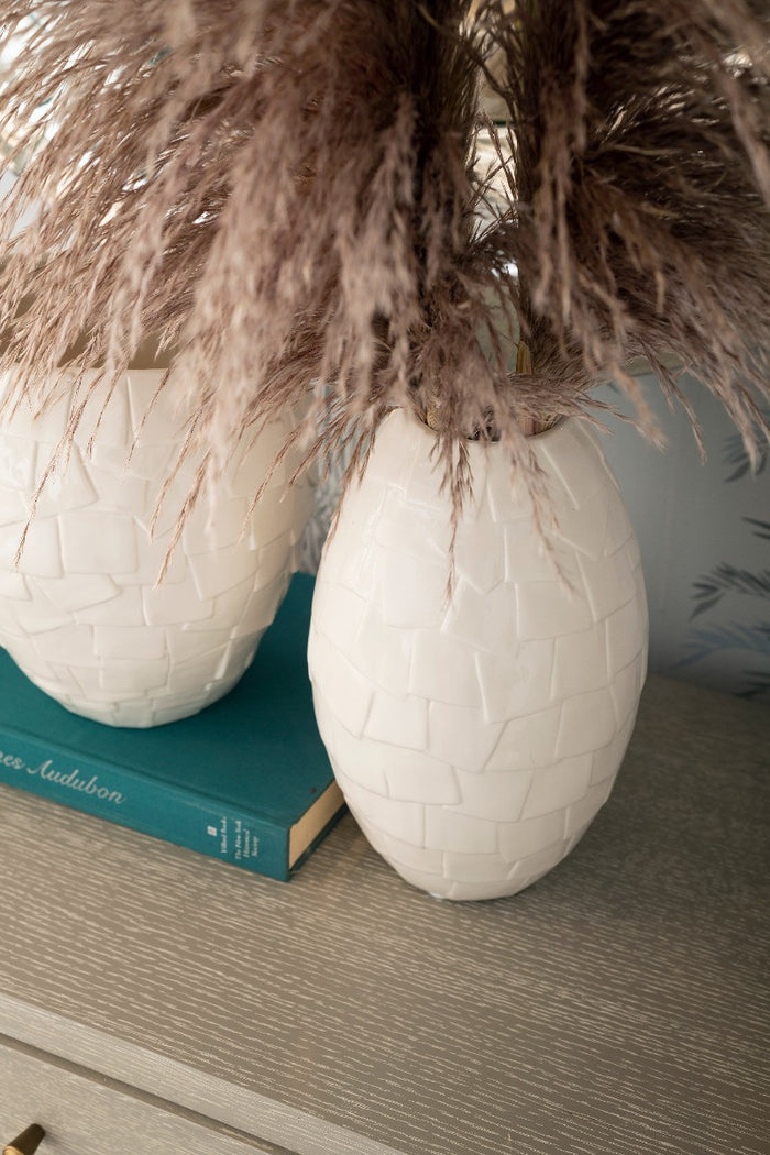 Villa & House Apsis Vase, Blanc de Chine