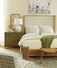 Villa & House Atlas King Bed, Soft Glow Oak