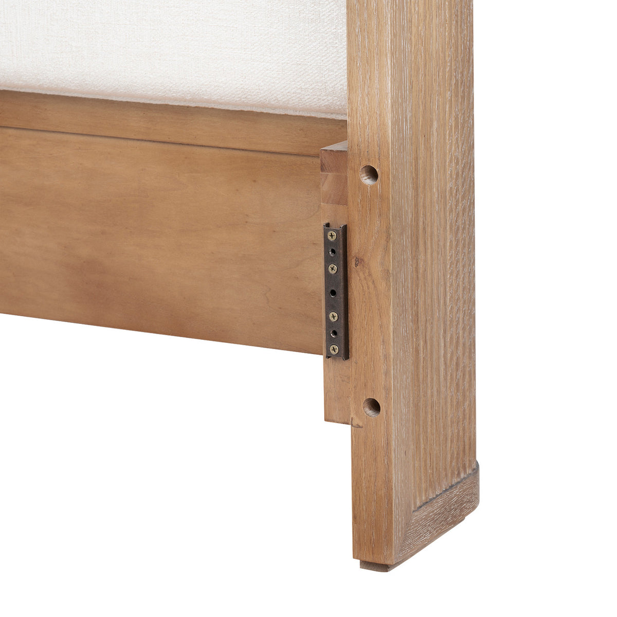 Villa & House Atlas King Bed, Soft Glow Oak