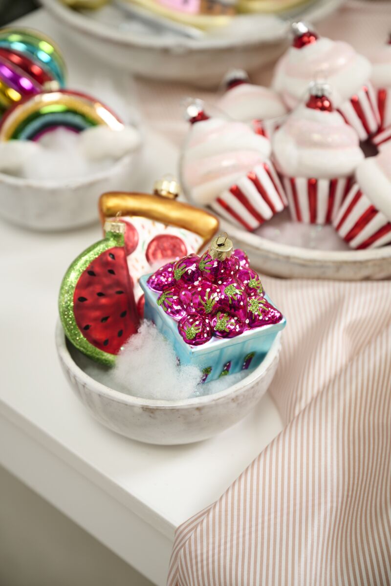 Design Shop Berry Basket Ornament 2.75"x 3.25", Set of 6