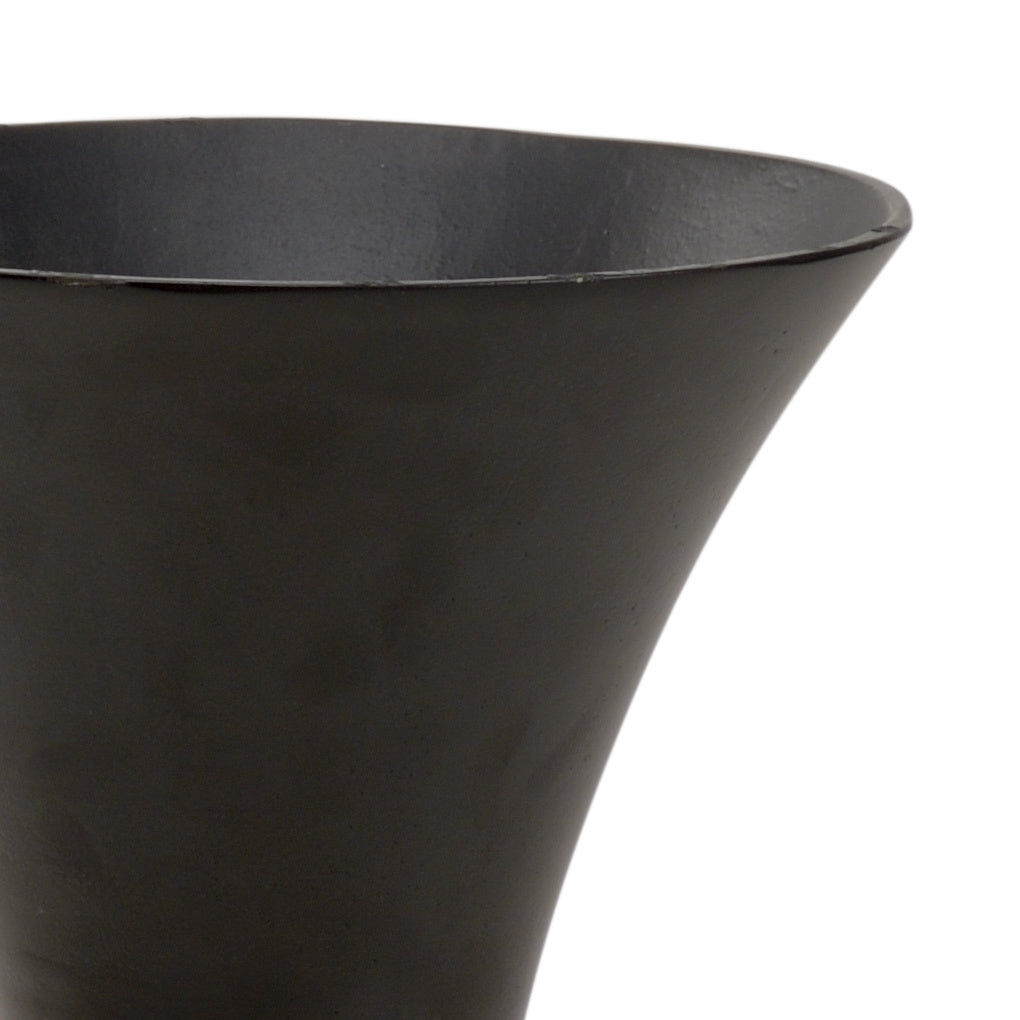 Wildwood Beu 7 Trumpet Vase (Sm)
