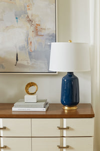 Villa & House Carolyn Lamp with Shade 17-inch White Linen, with Gold, Navy Blue