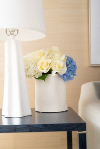 Villa & House Corum Cache Pot, Blanc de Chine