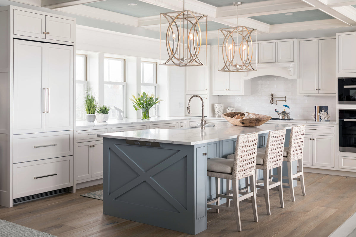 Wildwood Society Hill Chandelier (Lg)