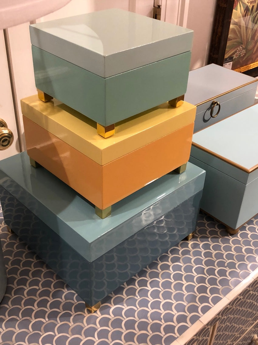 Chelsea House Blue Box