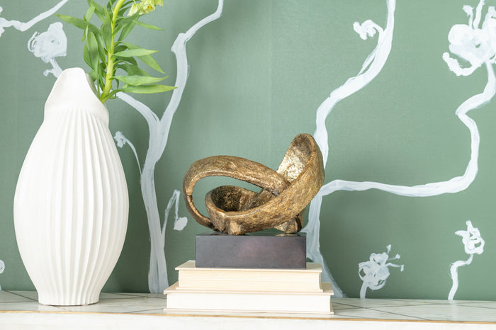 Villa & House Demi Statue, Gold Leaf