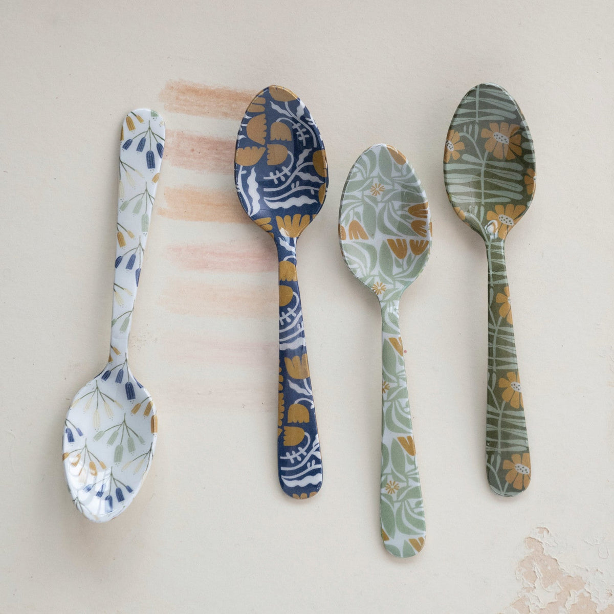 Design Shop Enameled Stainless Steel Spoon w/ Flowers. Set of 4.