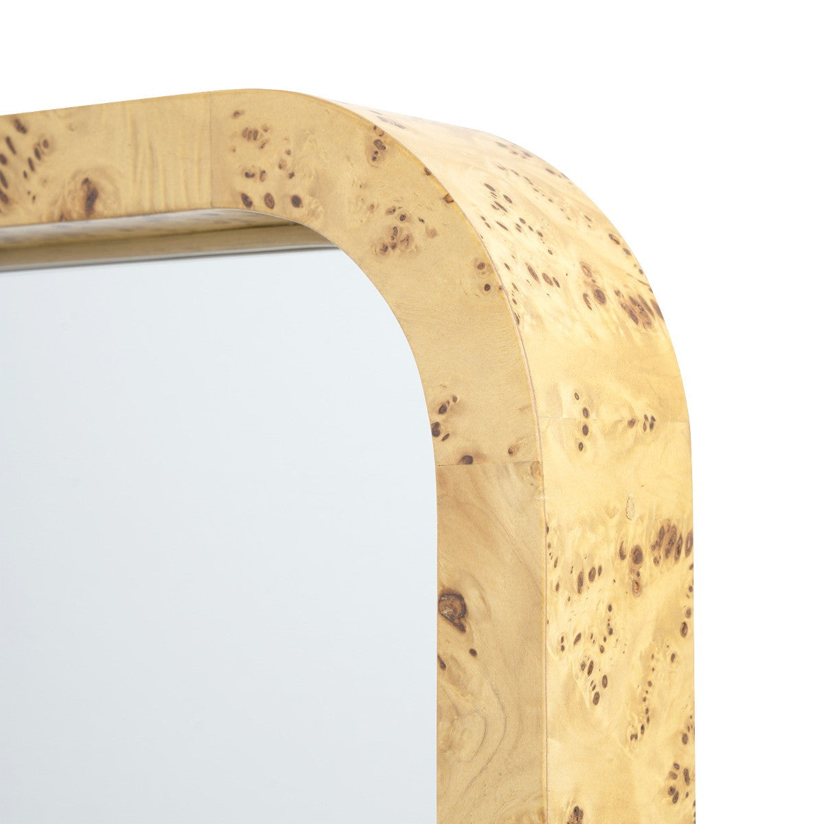 Villa & House Emil Mirror, Burl