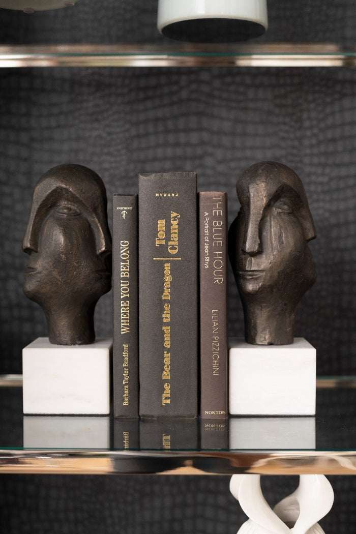 Villa & House Gemma Statue, Bronze