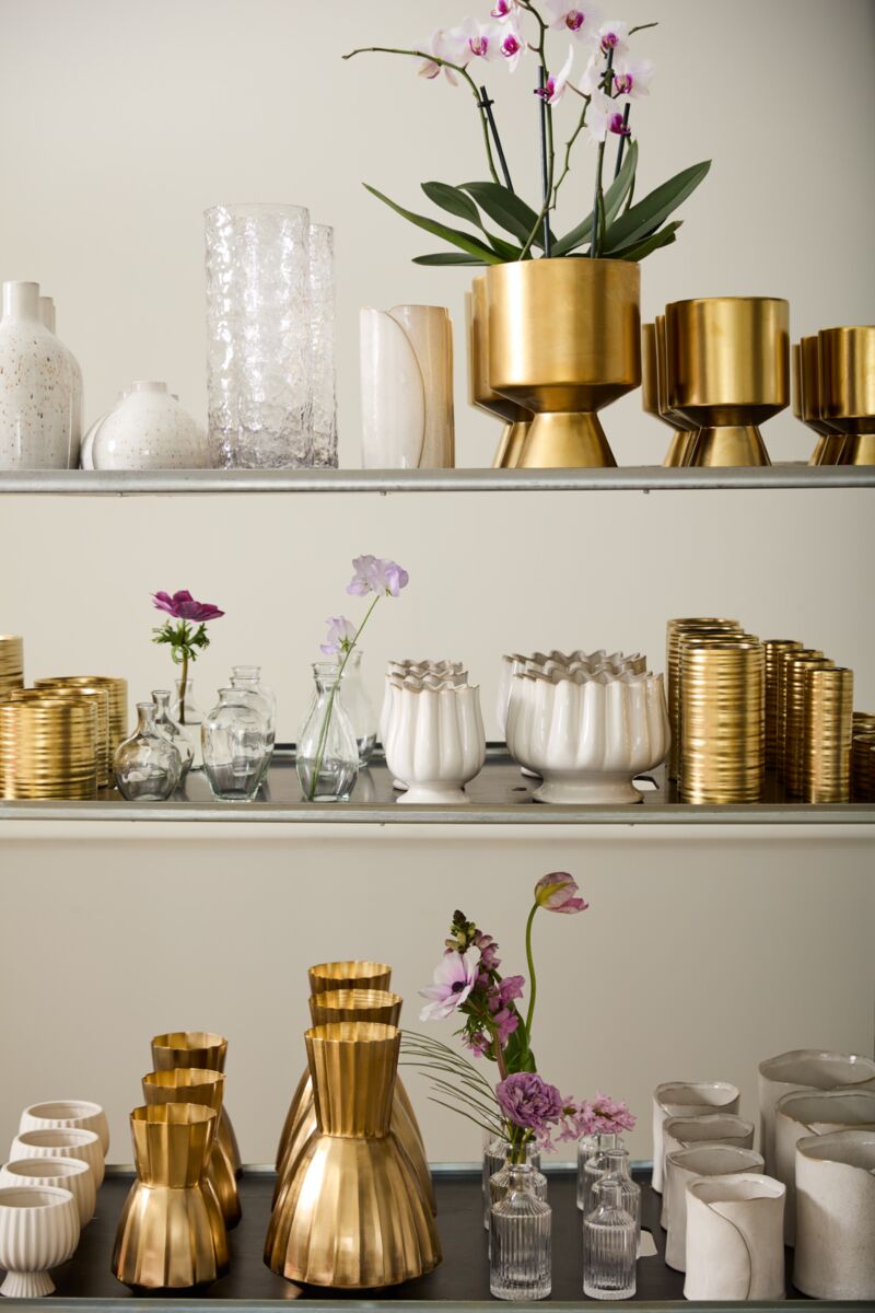 Design Shop Gold De Vil Pot 5.25"x 7.5"