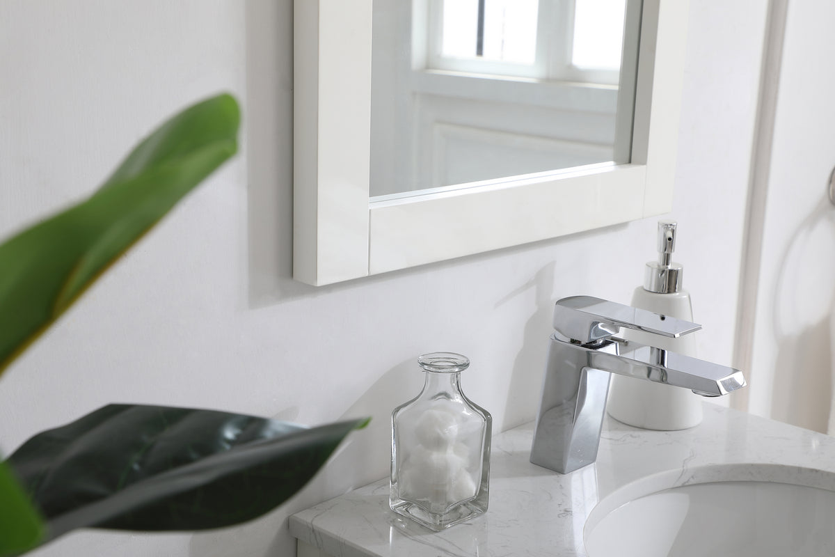 Elegant Lighting - VM21832WH - Mirror - Aqua - White