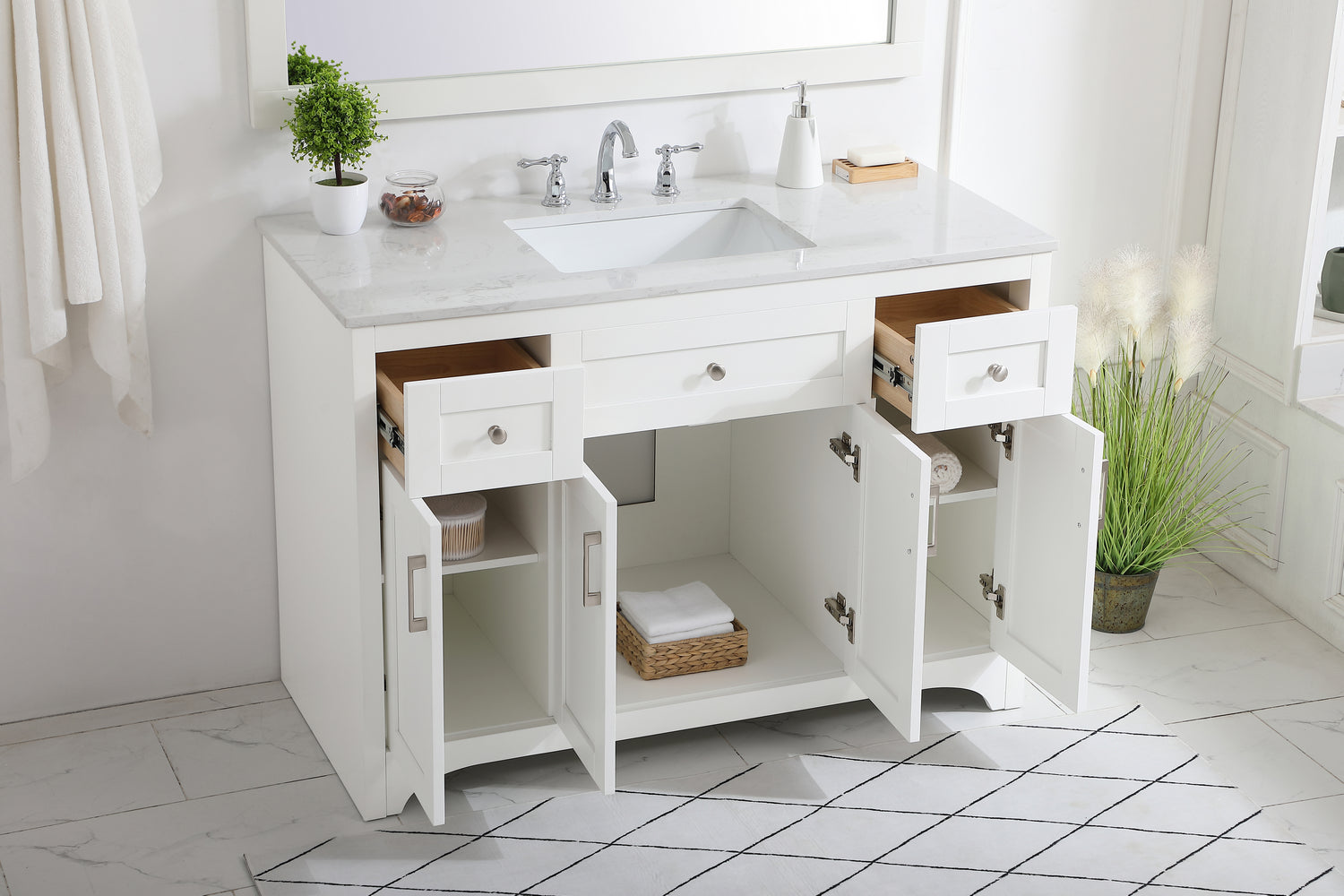 Elegant lighting bathroom deals vanity