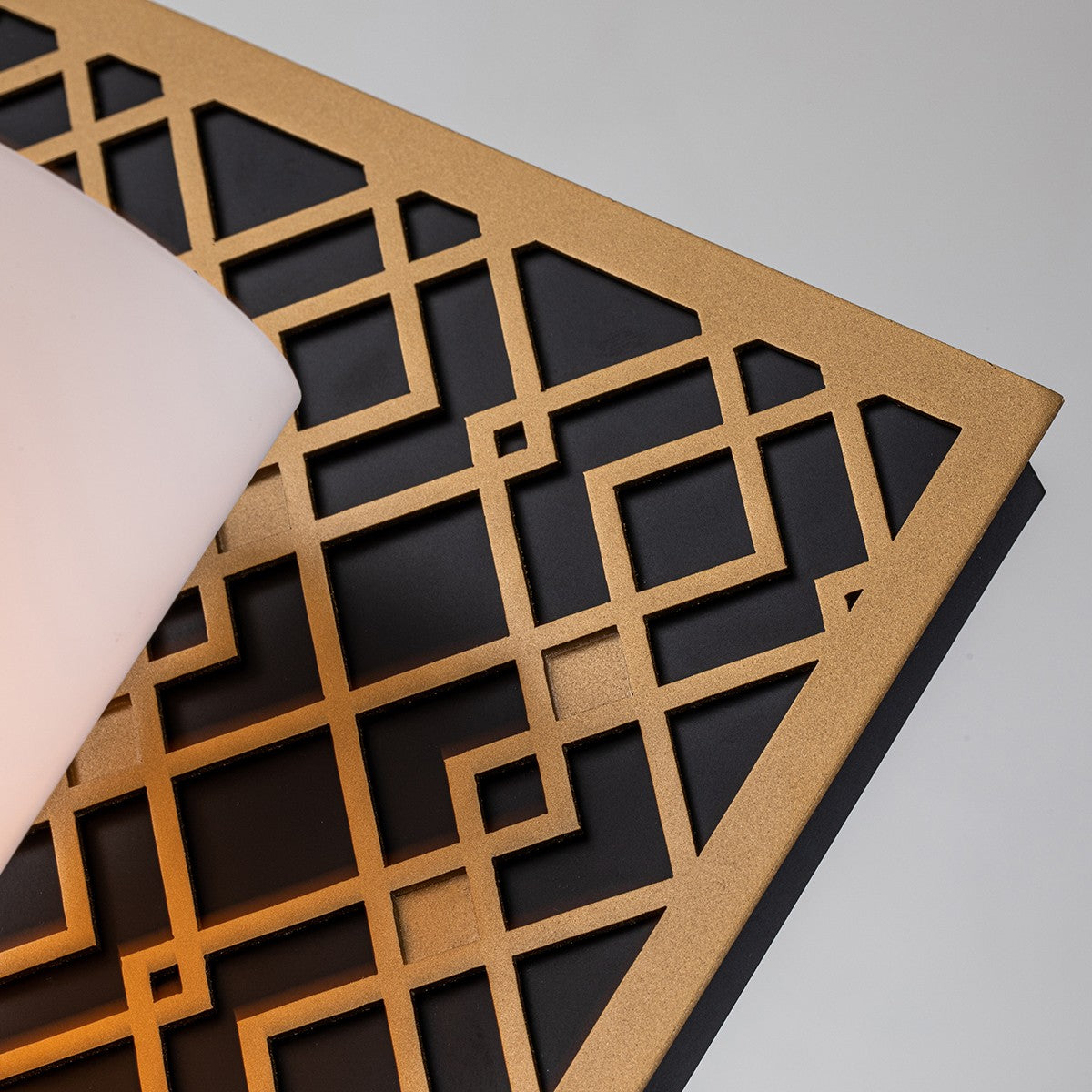 Lucas + McKearn - BB1185LG-1 - One Light Bath - Ziggy - Lacquered Gold