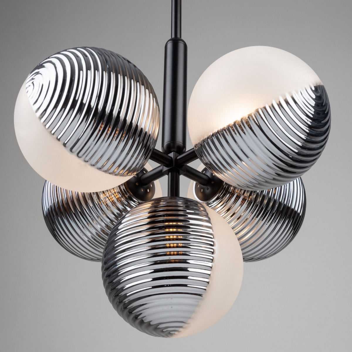 Artcraft - AC11885BK - Five Light Pendant - Bolla - Black