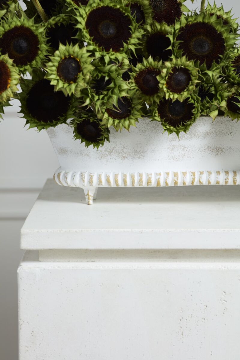 Design Shop Manor Trough 18"x 4.25"x 5.5"
