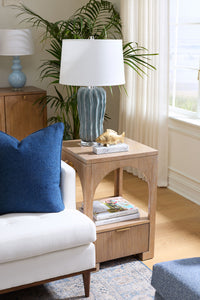 Villa & House Malibu Lamp with Shade 17-inch White Linen, with Nickel, Polar Mist