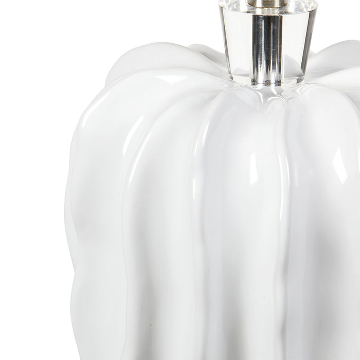 Villa & House Malibu Lamp with Shade 17-inch White Linen, with Nickel, Alpine Gleam