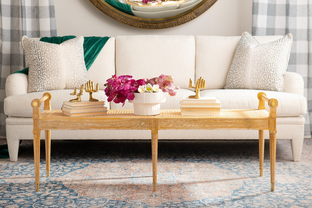 Villa & House Mano Set of 3 Statues, Gold Leaf