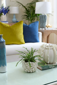 Villa & House Sanibel Medium Vase, Blanc de Chine