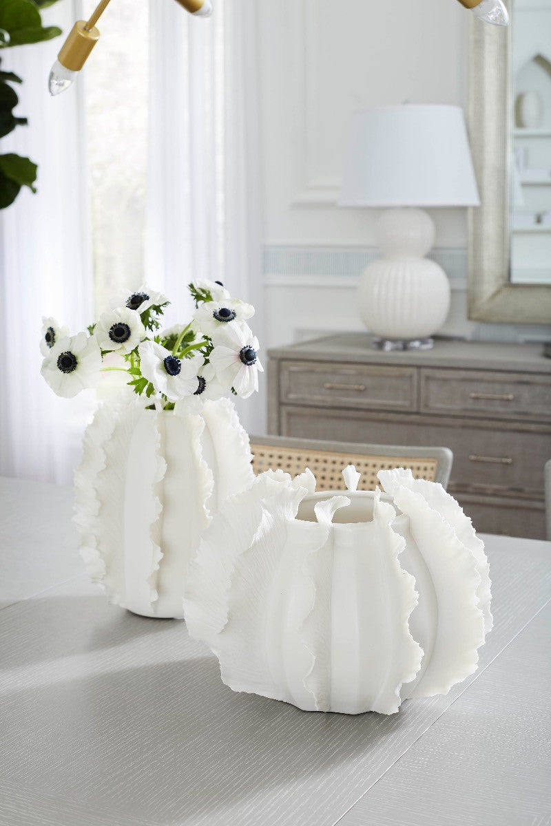 Villa & House Spring Flower Low Vase, Blanc de Chine
