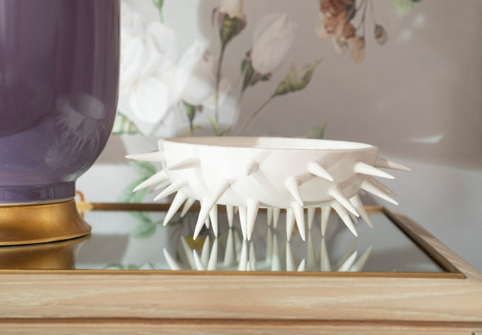 Villa & House Spine Medium Bowl, Blanc de Chine