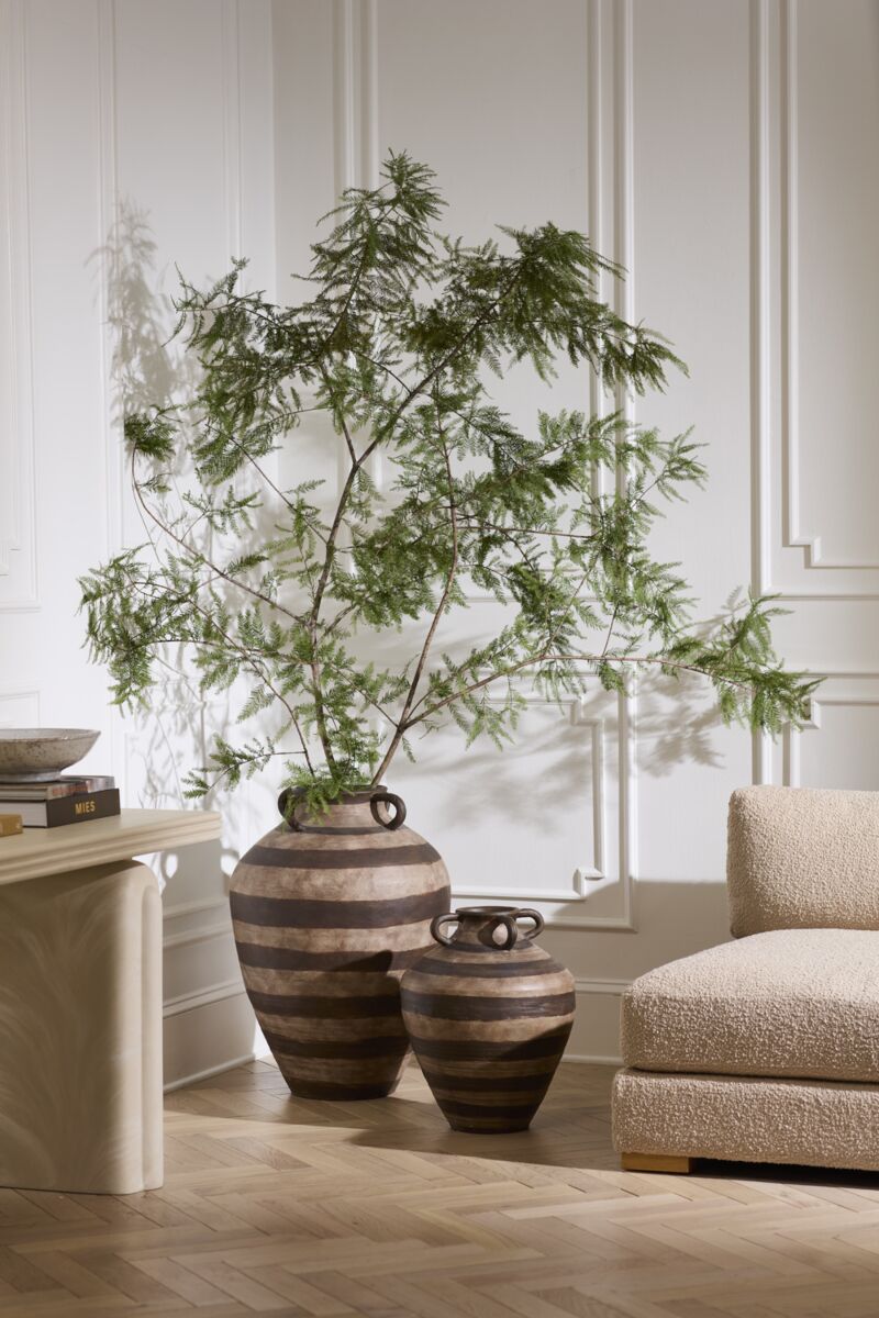 Design Shop Tira Vase 15.5"x 19.5"