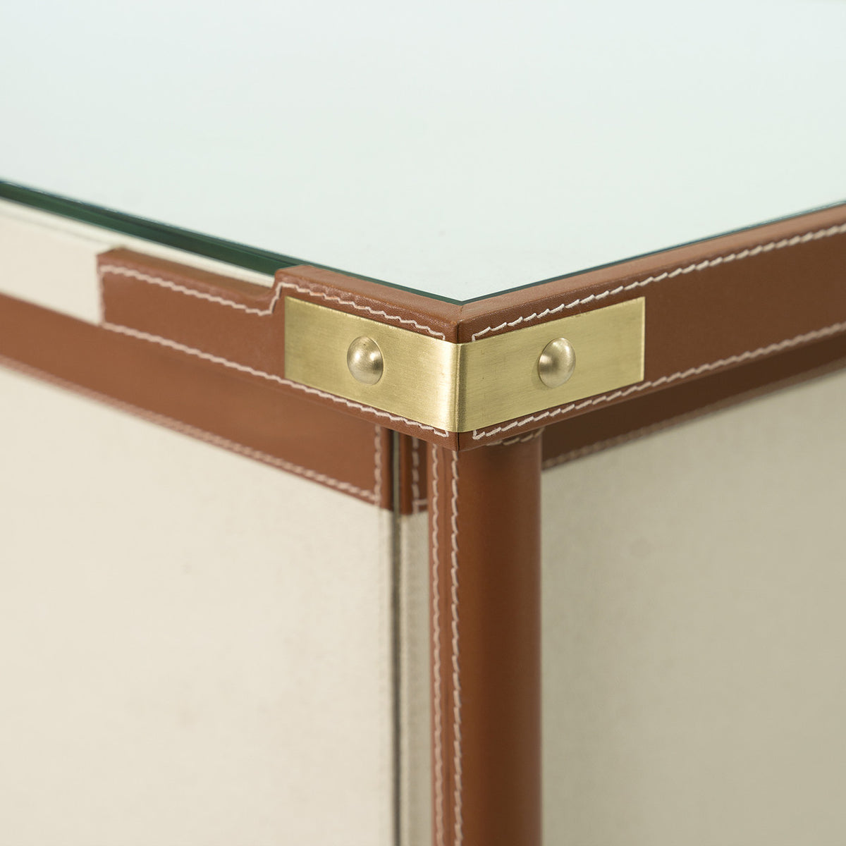 Villa & House Toulon 6-Drawer, Tan
