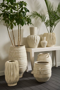 Design Shop Windswept Pot 19"x 19.5"