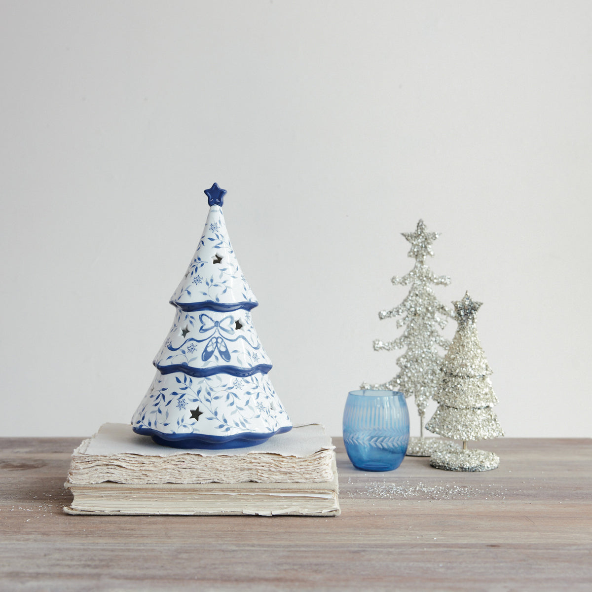 Design Shop White and Blue Stoneware Tree Plate, 8"